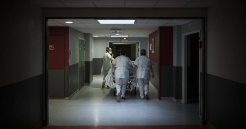 Covid-19: les pays qui ont le plus vacciné sont-ils ceux qui comptent le plus de morts?