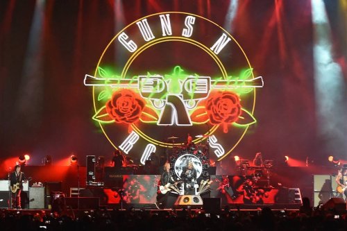 Le groupe Guns N’ Roses porte plainte contre un magasin homonyme d’armes en ligne
