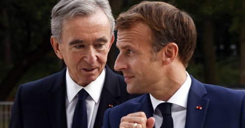 Bernard Arnault tacle Emmanuel Macron sur les investissements aux Etats-Unis : «Je crois qu’il est très mauvais pour l’Etat de se mêler de la gestion des entreprises privées»