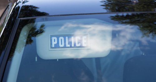 Paris : 13 blessés dont 10 policiers après un refus d’obtempérer et une collision spectaculaire