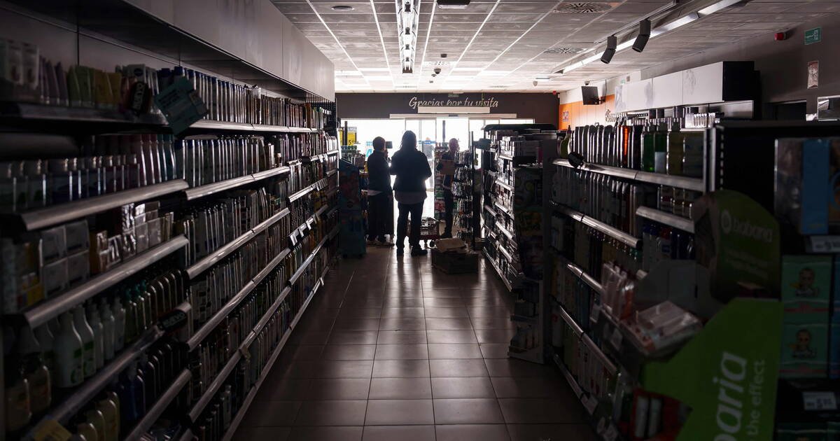 Panne électrique géante en Espagne et au Portugal : «Il n’y a plus de resto, plus de supermarché, plus de feux de signalisation et plein de gens coincés dans les ascenseurs»