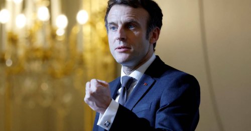 Emmanuel Macron veut remettre en cause la quasi-gratuité des études universitaires