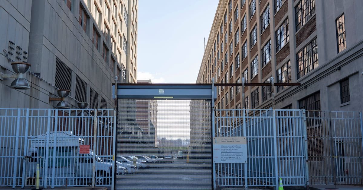 Comparution de Maduro à New York, frappes russes en Ukraine, vigilance neige et verglas… L’actu de ce lundi 5 janvier au matin