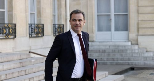 Soupçons de favoritisme : Olivier Dussopt a le soutien de Macron, assure Olivier Veran