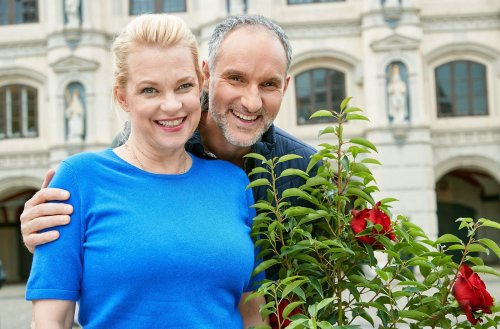 Paare bei Rote Rosen: Sandra Reichard und Mathias Wilke