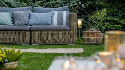 These 5 Backyard Styling Trends Will Turn Your Outdoor Space Into an Entertainer’s Dream