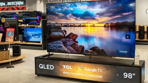 Here Are the Differences Between QLED and OLED (and Why They Matter)