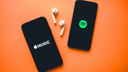 How to Choose Between Spotify and Apple Music