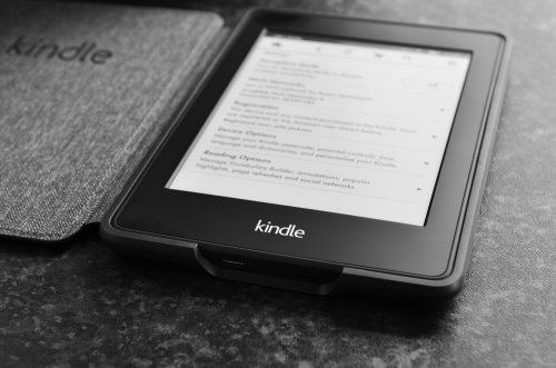 Wondering What a Kindle Is? Here's What You Need to Know