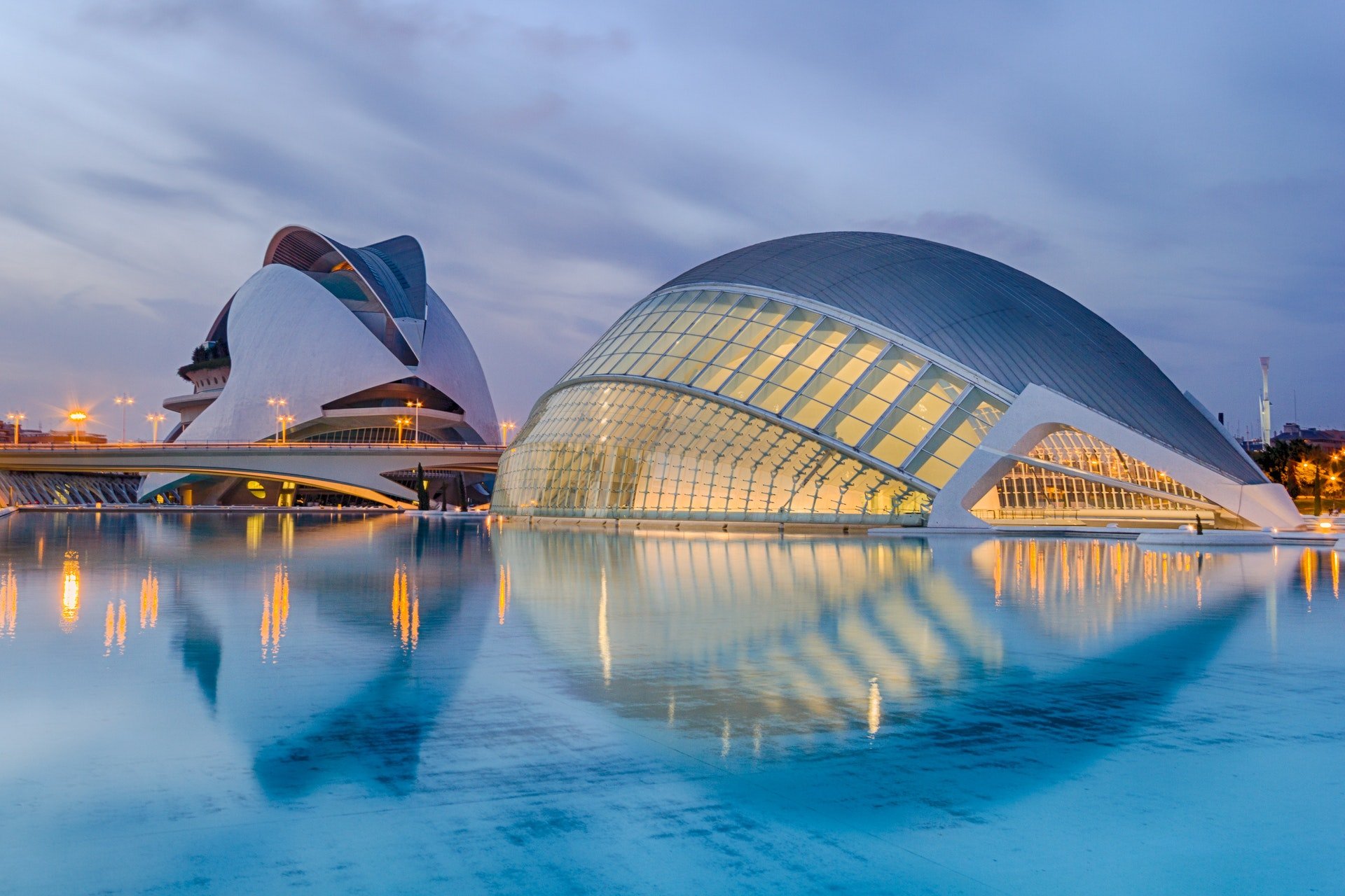 27 Inspiring Photos Of Architecture In The Blue Hour