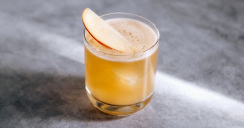 20 Fall Cocktails That Capture the Best Flavors Autumn Has to Offer