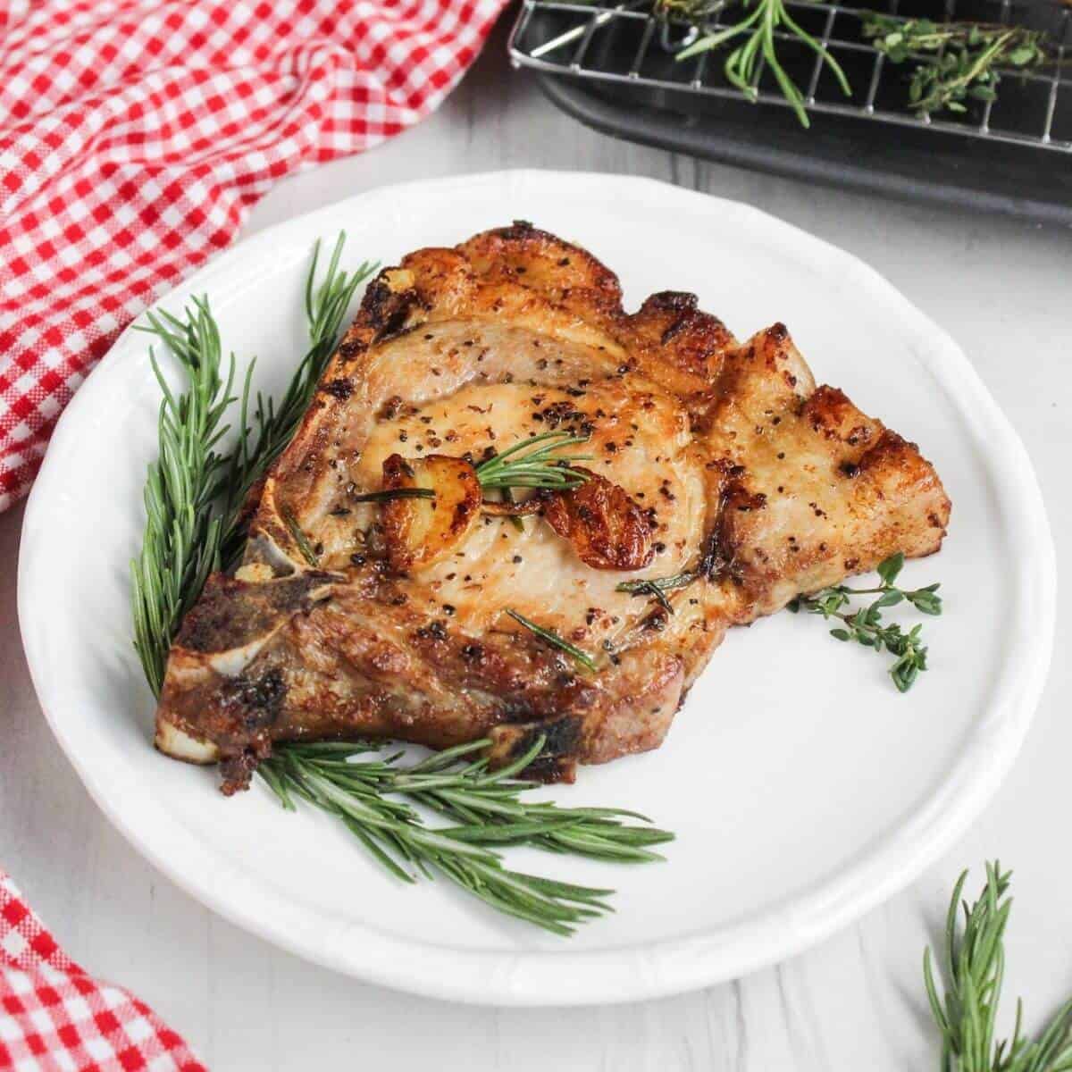 Pan-Fried Pork Chops