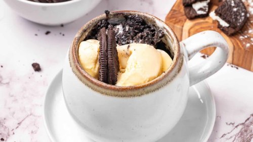 Mug Cakes That Handle a Sweet Craving in Minutes