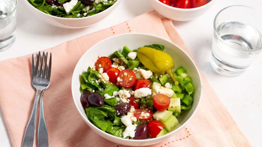 MOUTHWATERING MEATLESS MEALS - cover