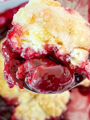 Old-Fashioned Desserts That Still Steal the Show