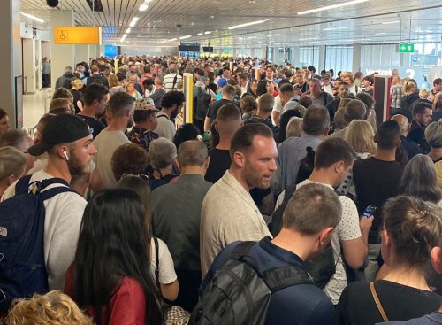 Chaos At Amsterdam Schiphol Airport, With KLM Suspending Ticket Sales