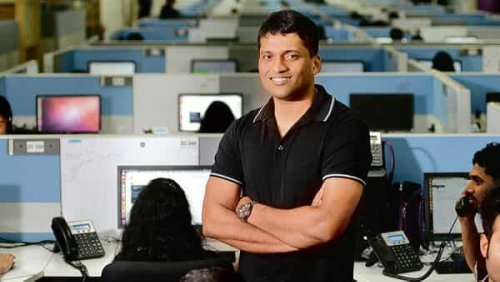 byju-s-borrows-300-cr-from-aakash-for-principal-business-activities