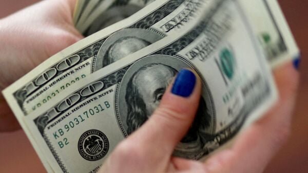 Dollar posts worst week since June as traders focus on upcoming economic reports out of US