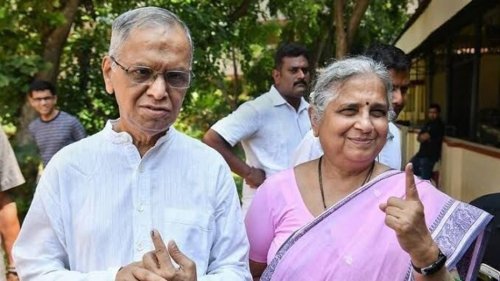 Infosys' NR Narayan Murthy and Sudha Murthy earn ₹915 crore from Cloudtail-Amazon deal