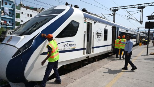 No worry about waking up at 5am! Coimbatore-Bengaluru Vande Bharat Express to start off at new time