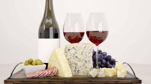 Just in time for Christmas: consuming wine and cheese stems cognitive decline