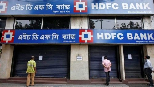 HDFC Bank, market’s favourite megabank, is surrounded by a lending crisis