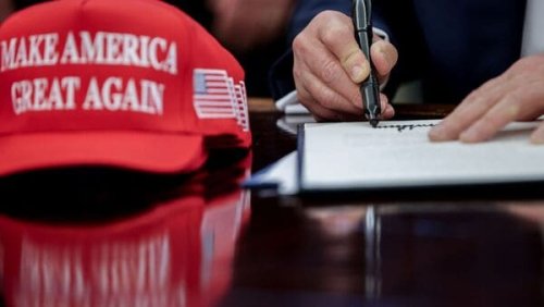‘Trump 2028’ viral hat, tshirts up for grabs online amid third term row — check prices and other details | Today News