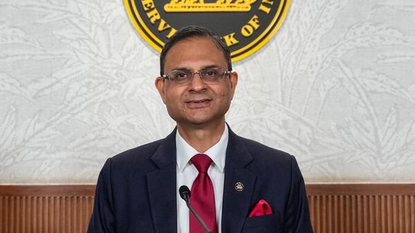 RBI says its foreign exchange policy remains unchanged, interventions meant to curb volatility