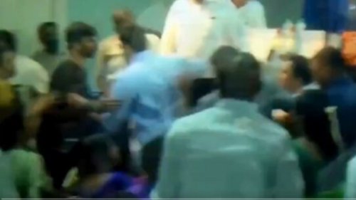 Bengaluru: BJP’s Tejasvi Surya heckled, forced to leave campaign by Raghavendra Bank scam victims| Video