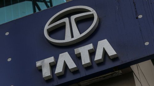 Tata Motors to invest $1 billion in new plant for Jaguar Land Rover luxury cars in Tamil Nadu: Report