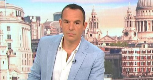 Martin Lewis warns 'don't buy that house' as mortgages could rise by £5k a year