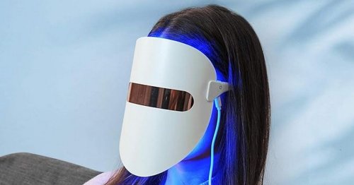 Beauty buffs notice 'drastic' change to skin after using £39 Amazon light therapy mask