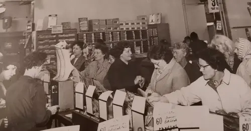 15 lost department stores that shoppers loved for generations
