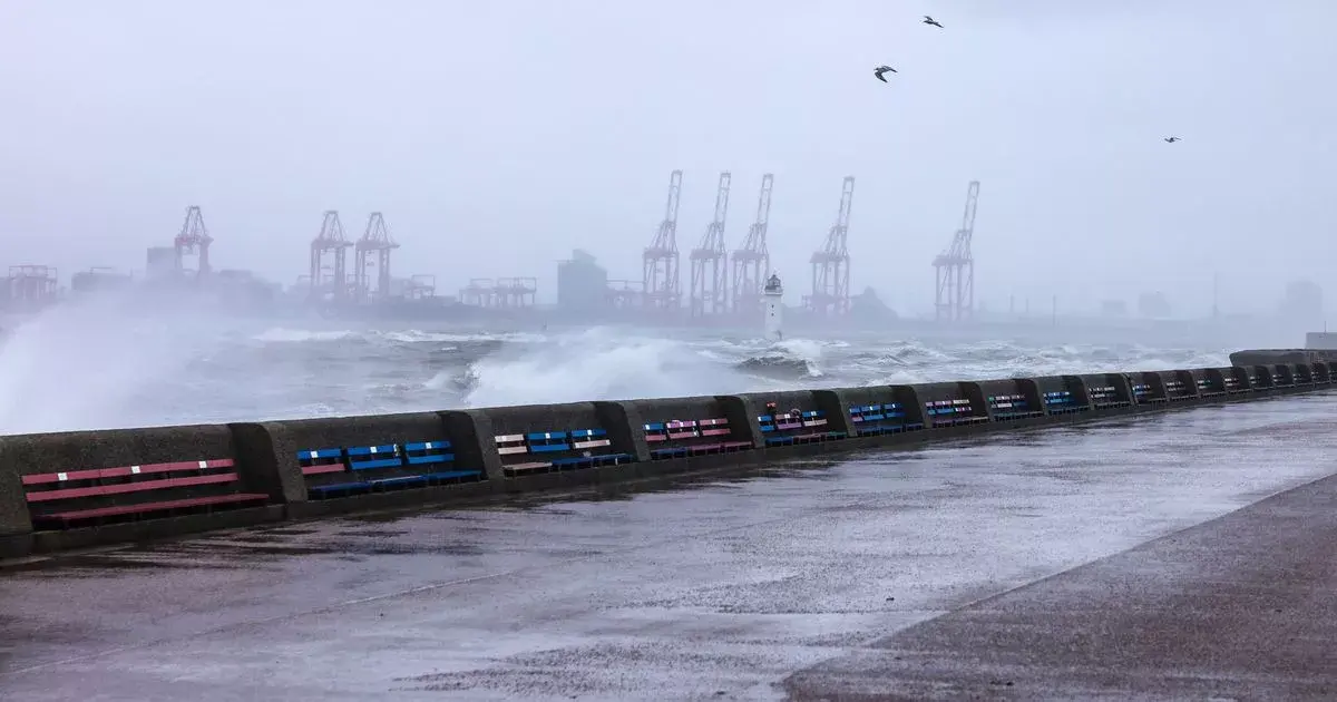 Hour by hour weather forecast as 'danger to life' warning issued for Merseyside