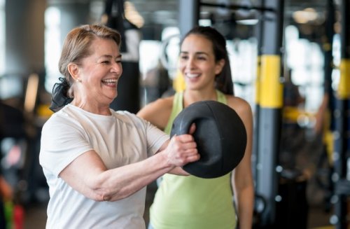 5 Simple Ways to Stop Age-Related Weight Gain