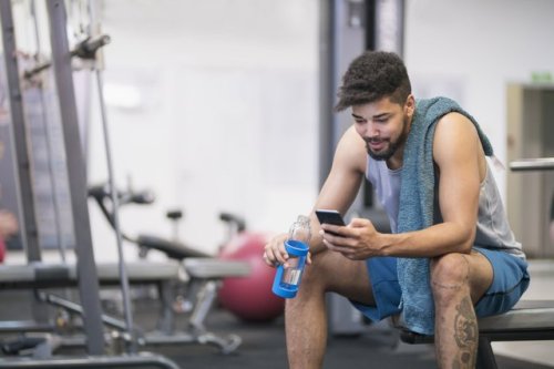 how-long-should-you-rest-between-sets-in-your-workout-flipboard