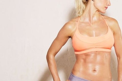The 12 Best Moves to Bust Fat Under the Belly Button