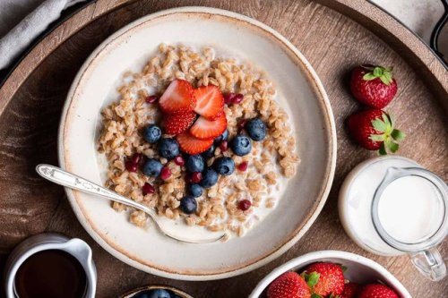 5 Farro Breakfast Bowls With More Fiber Than Oatmeal