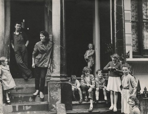 Gitterman Gallery : Roger Mayne : What he saved for his family - The Eye of Photography Magazine