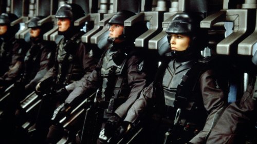 The Starship Troopers Nude Shower Scene Rumor You Heard Is Actually True