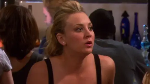 Kaley Cuoco Convinced An Older Man To Grab Her Butt For A Big Bang Theory Scene