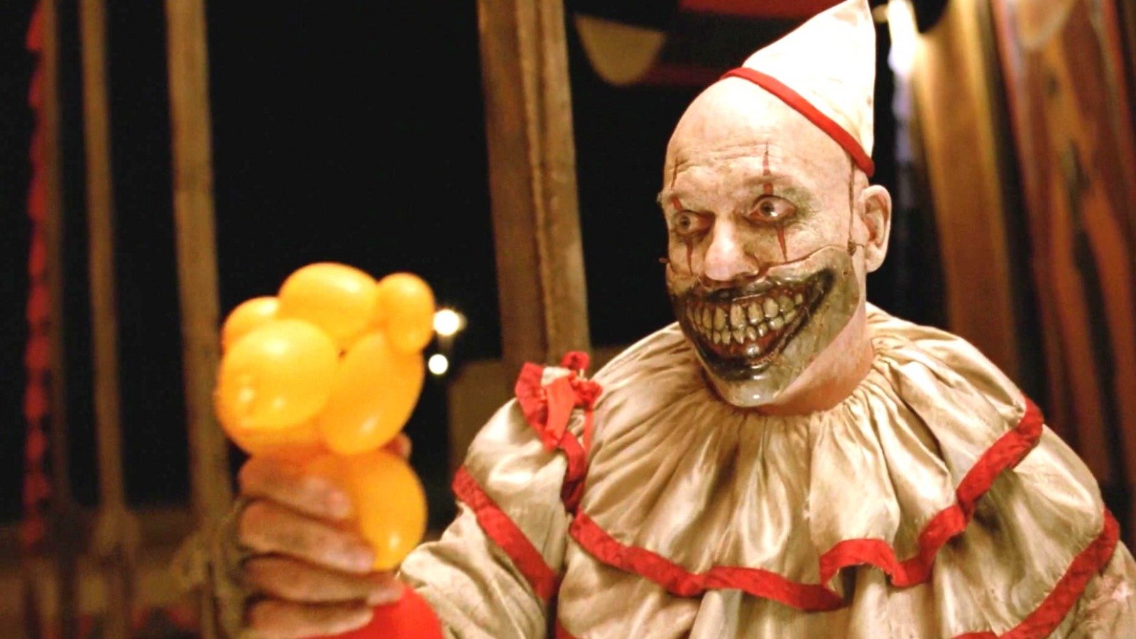 Twisty The Clown From American Horror Story Is Unrecognizable In Real Life