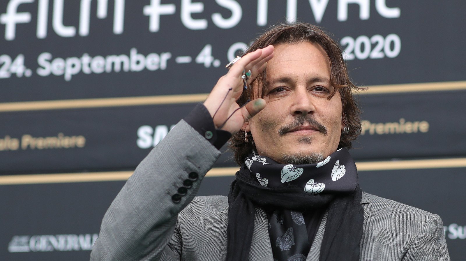 Petition Involving Johnny Depp Is Exploding And Not Slowing Down - Looper