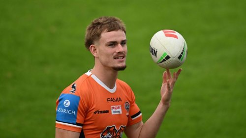 Wests Tigers young gun escorted off field after reserve grade match