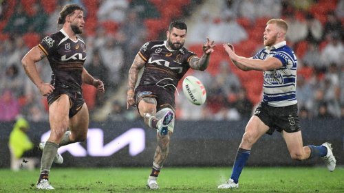 Brisbane Broncos end Bulldogs unbeaten run in a first half masterclass