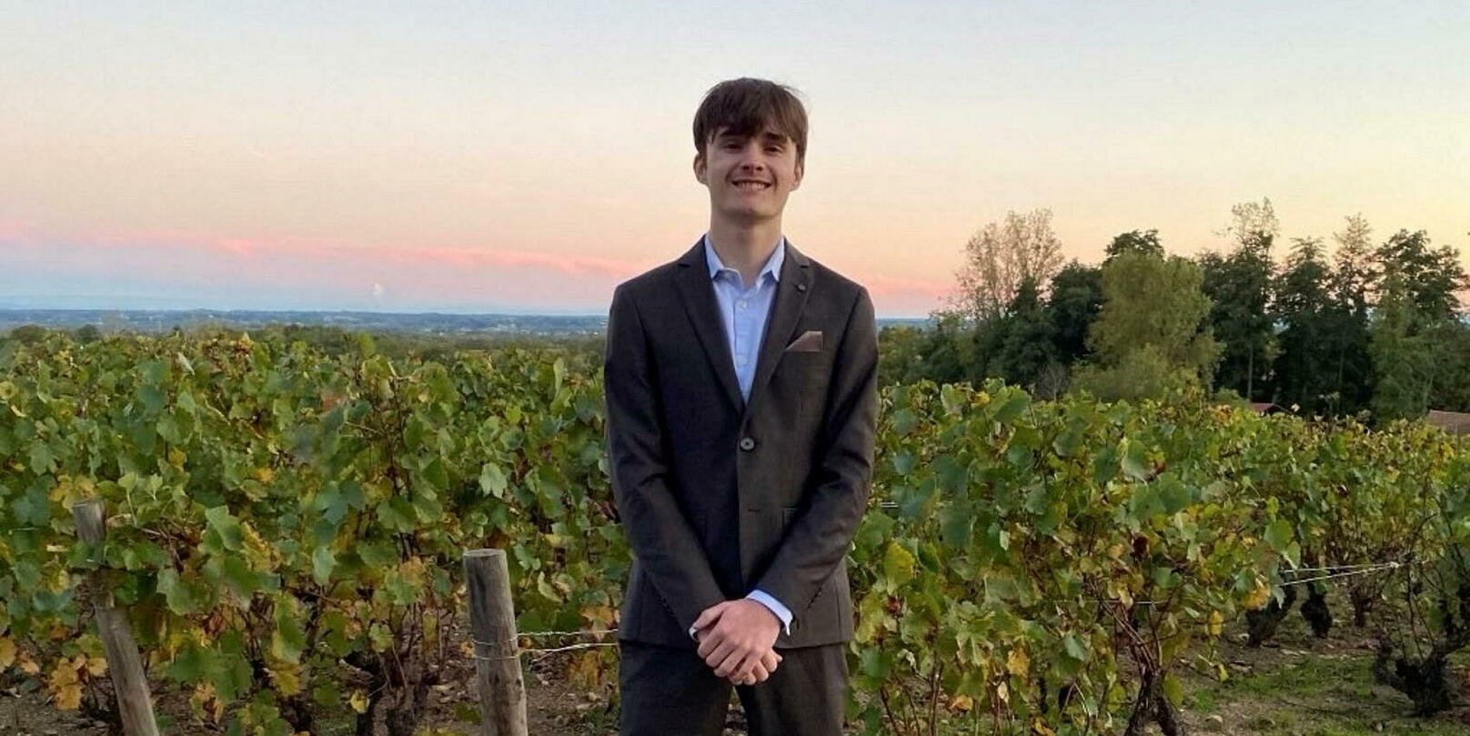 « J’ai parmi mes ancêtres un roi de France » : à 18 ans, il partage sa passion pour la généalogie sur TikTok