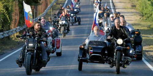 La section corse des « Loups de la nuit », club de motards prorusses, sous l’œil de la DGSI