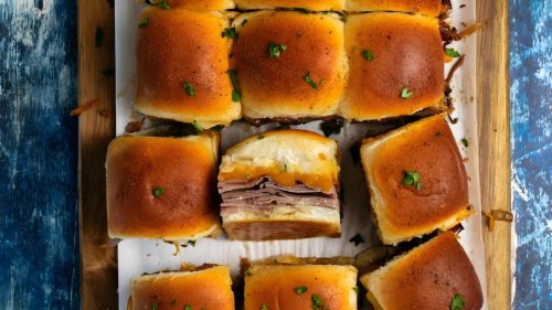 YUMMY RECIPES TO TRY - cover