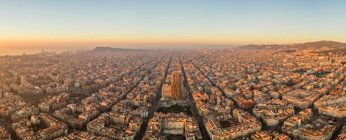 Barcelona Weekend Itinerary: Must-Visit Attractions and Insider Tips ...