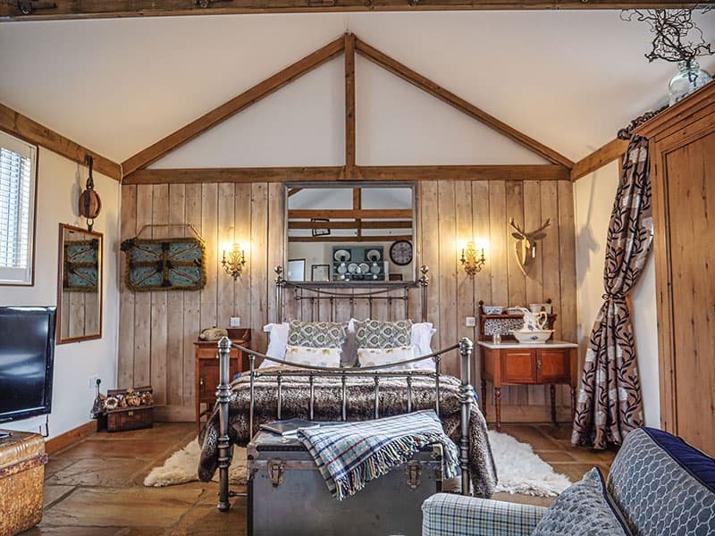 A Luxury Dorset Cottage Stay at Outbuildings near West Bay